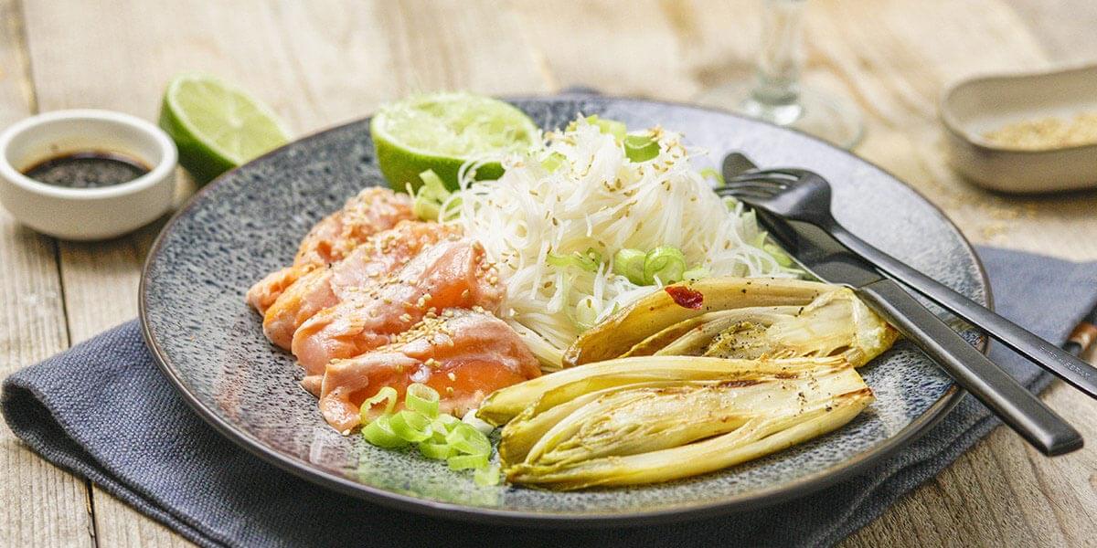 Witloof op Oosterse wijze met tataki van zalm