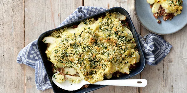 Gratin de viande aux pommes, stoemp de chicon