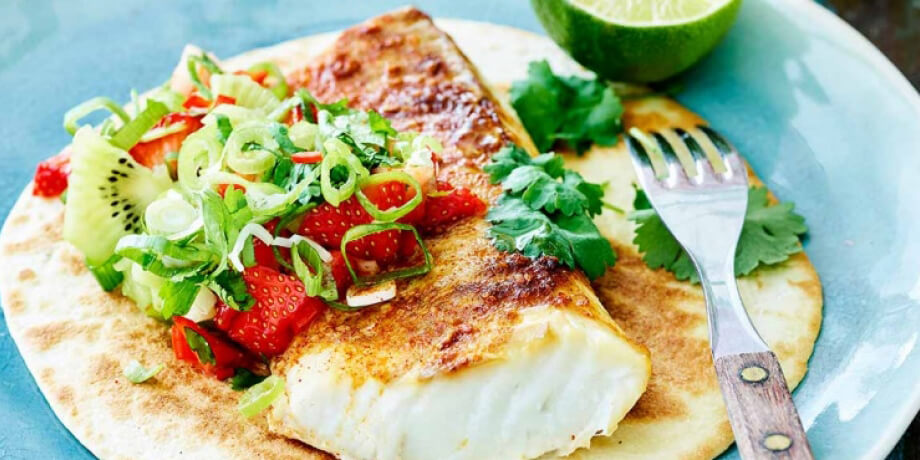 Kruidige kabeljauw met fruitige salsa