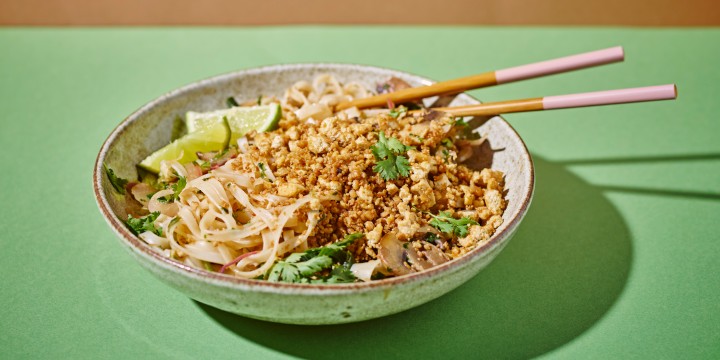 Noedels met sambal en krokante tofu