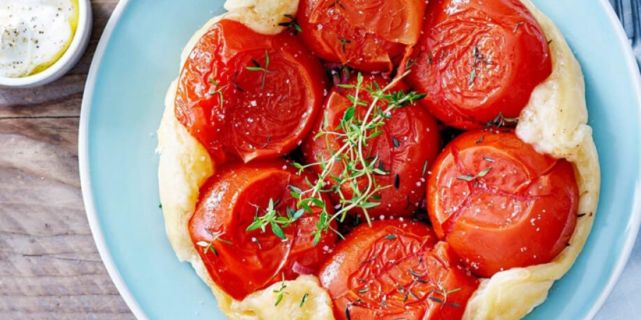 Tarte Tatin de tomates au thym