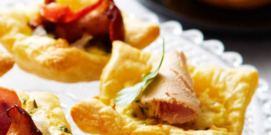 Taartjes met crème van pastinaak en foie gras