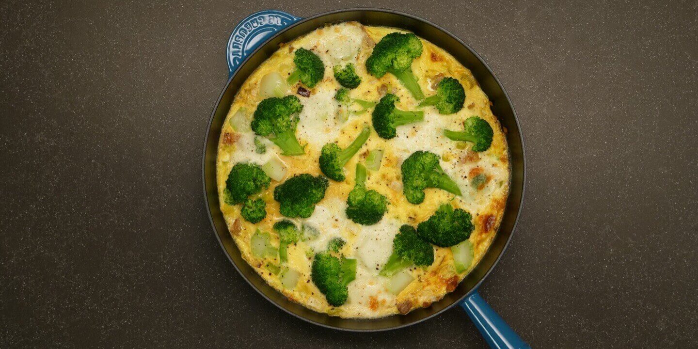 Frittata verte: brocoli, poireaux et lard (Bio)