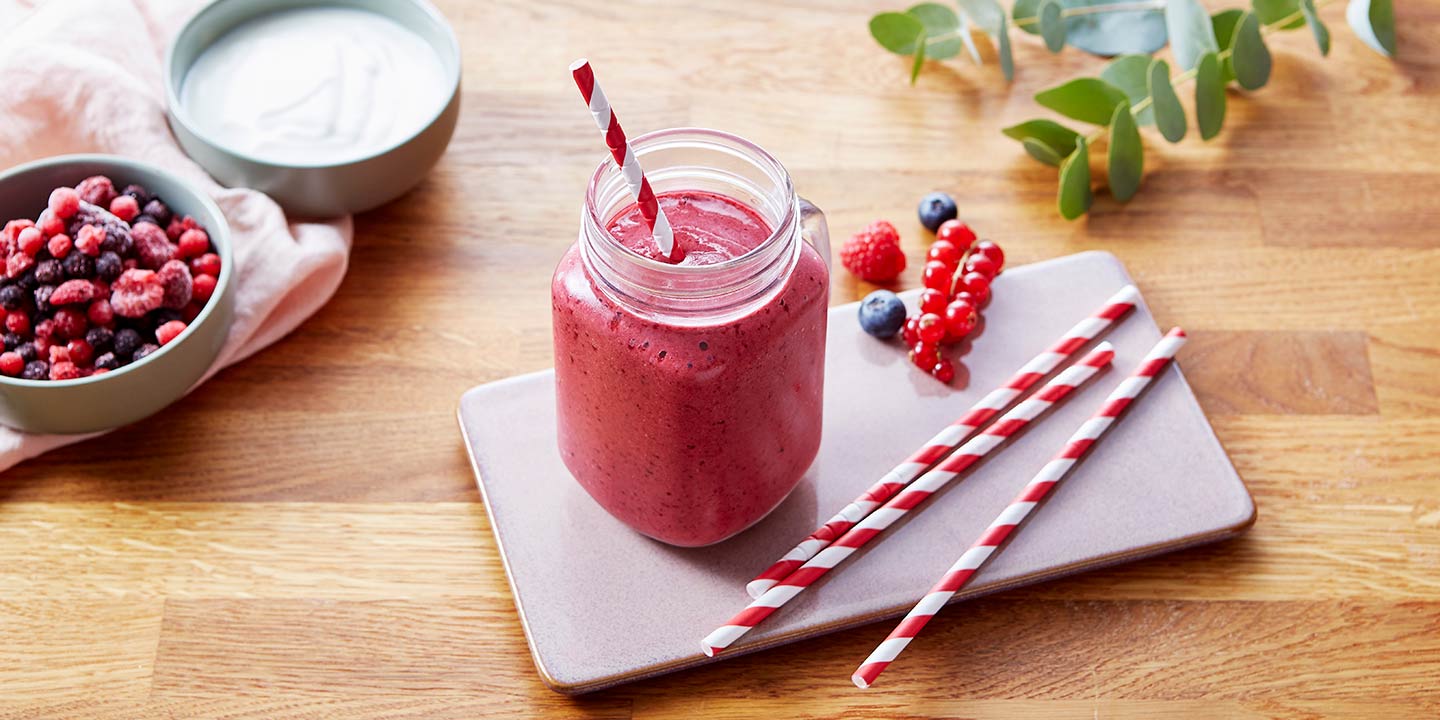 Smoothie met fruit en yoghurt