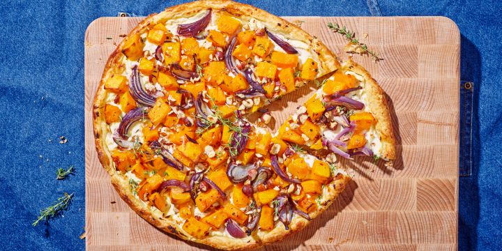 Bladerdeegtaart met pompoen, ricotta, tijm en hazelnoten