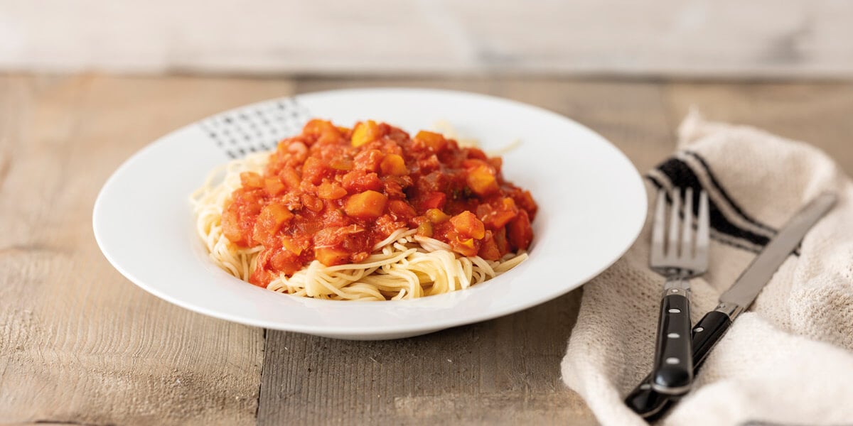 Spaghettis aux légumes et au crabe