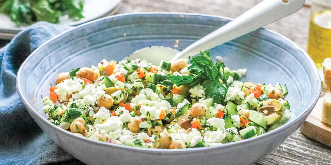 Salade printanière aux courgettes et poivrons
