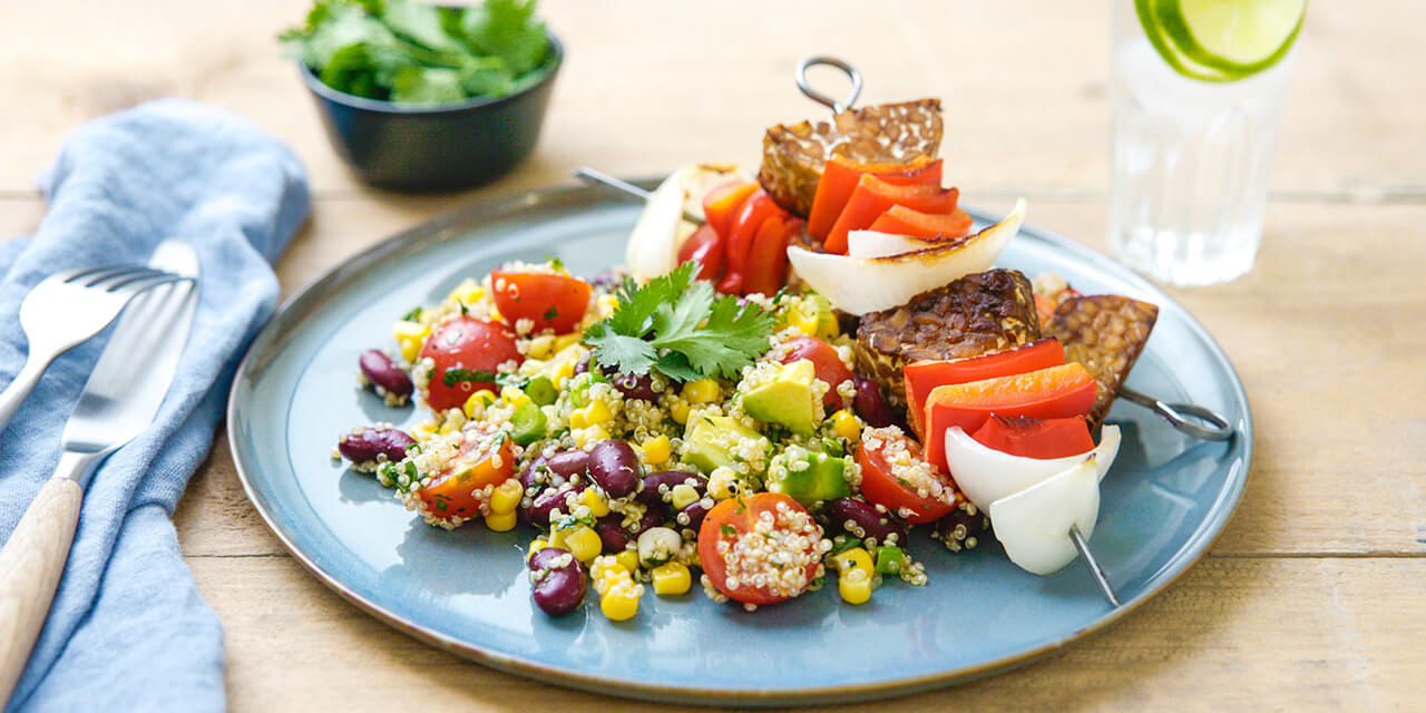 Marokkaanse  bloemkoolsalade met quinoa, kikkererwten en citroendressing