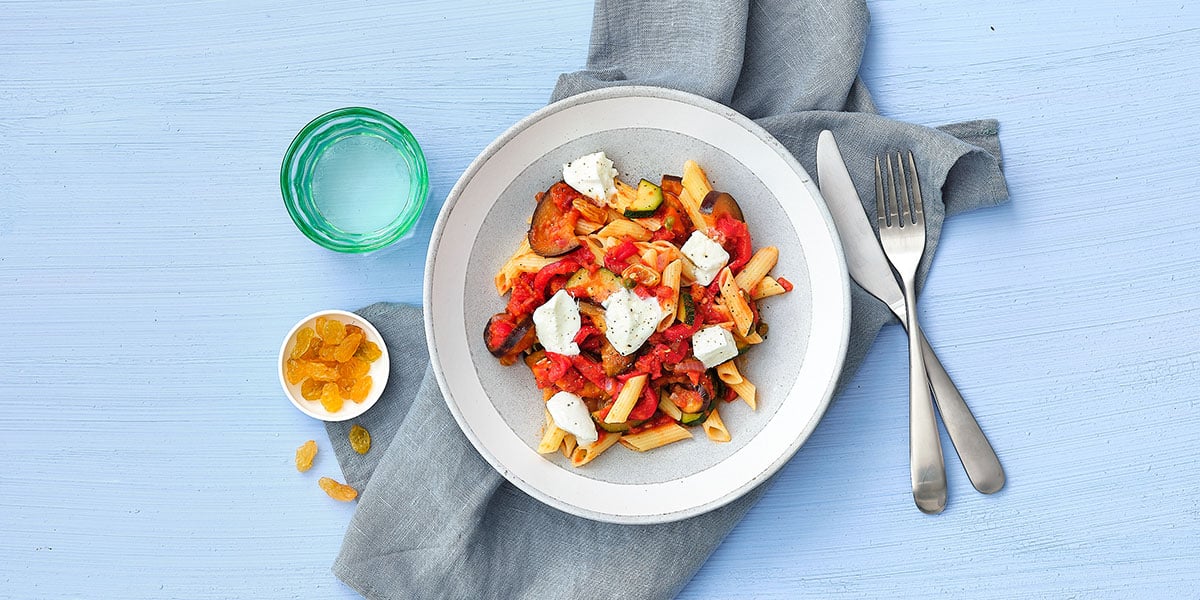 Pâtes à la caponata et burrata