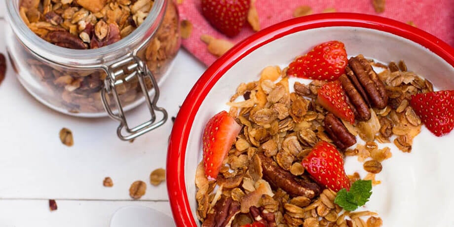 Granola met kokos en pecannoot