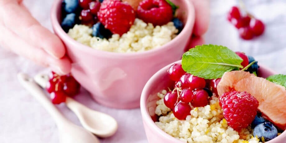 Quinoa met rood fruit
