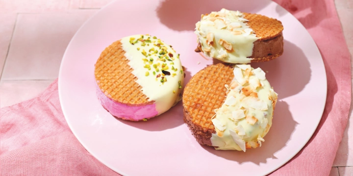Sandwiches glacés au chocolat blanc