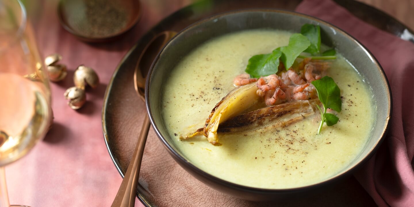 Velouté de chicons aux crevettes grises
