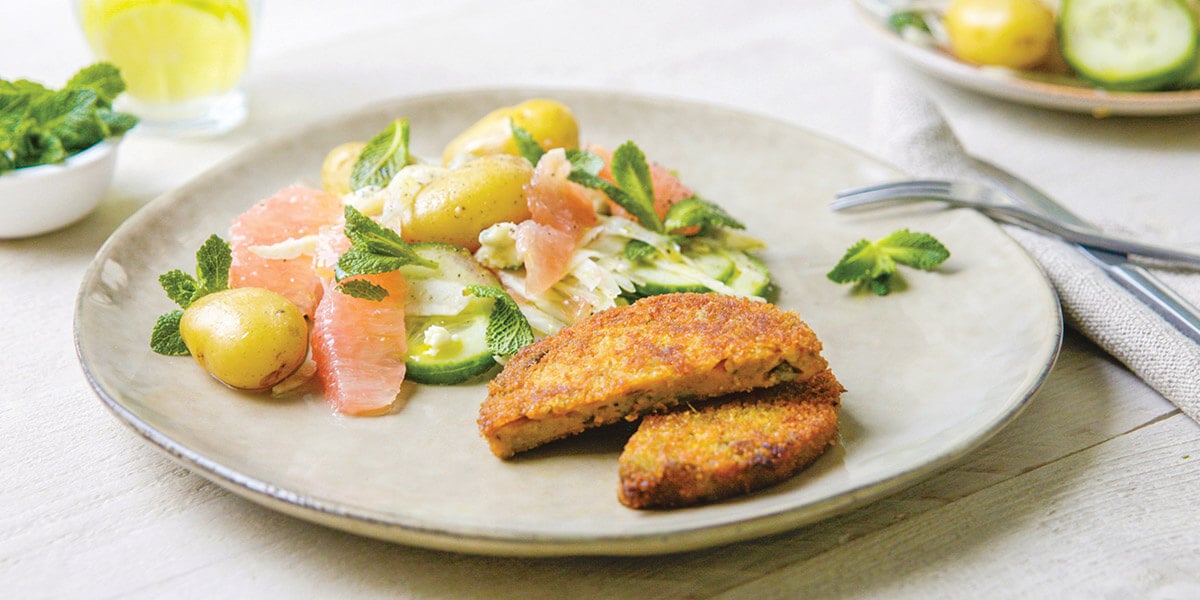 Salade de pommes de terre et fenouil au roquefort et burgers d'asperges