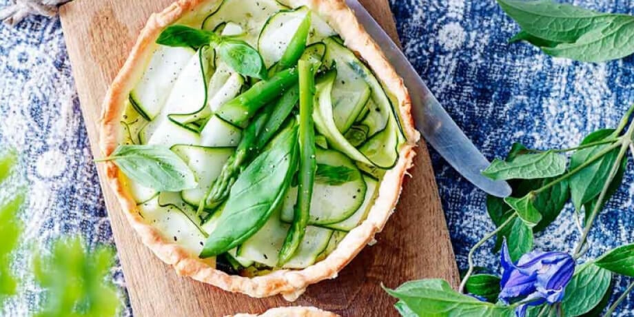 Tartelettes à la courgette et asperge verte
