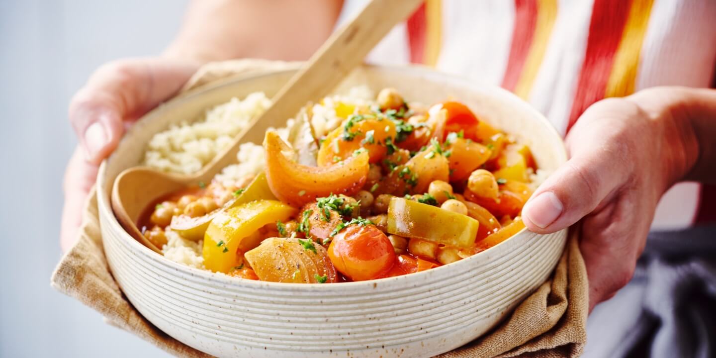 Tajine de pois chiches, abricots et épices