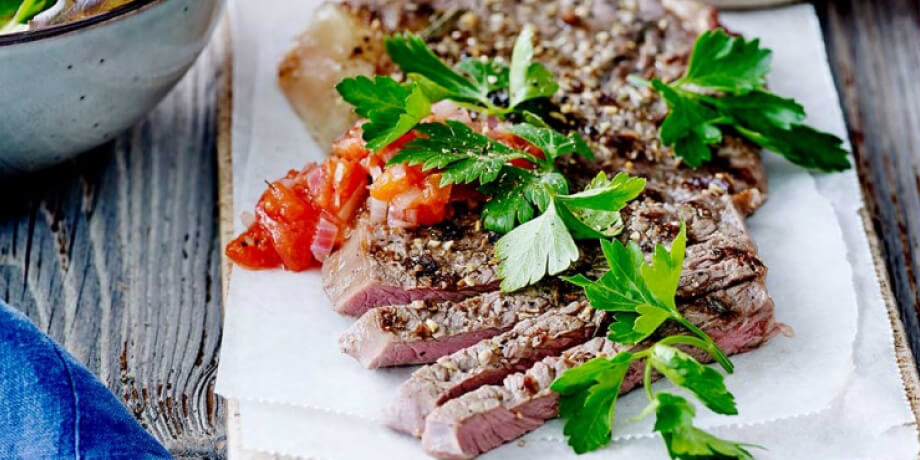 Pittige entrecote met tomatenchutney
