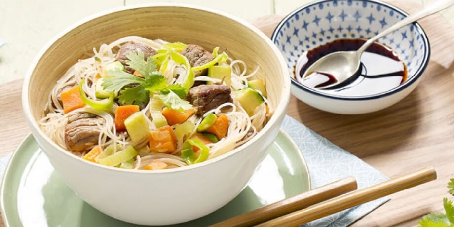 Groentewok met noedels