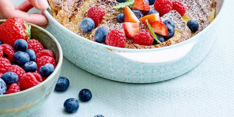 Pain perdu au four aux fruits d’été
