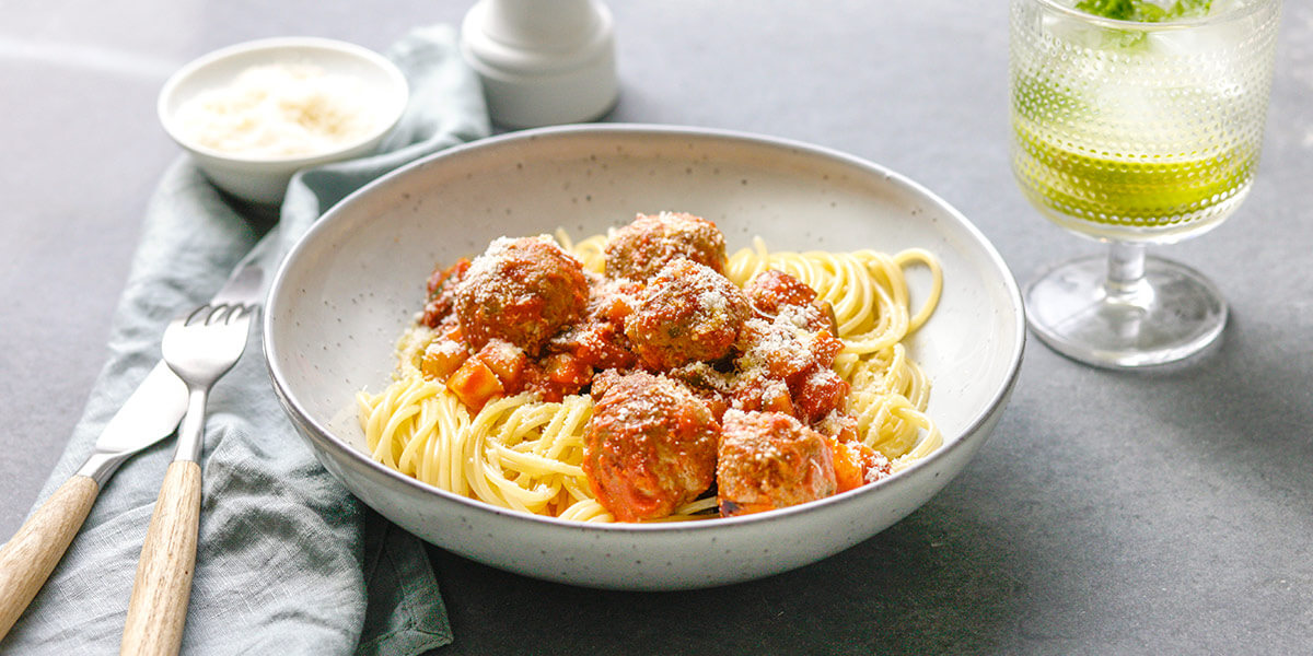 Pâtes et boulettes à la toscane